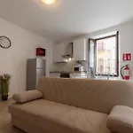 Residenza Capriolo 28 - F&L Apartment